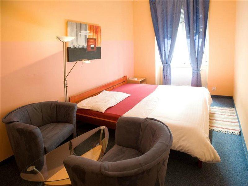 Club Hotel Praha Eksteriør bilde