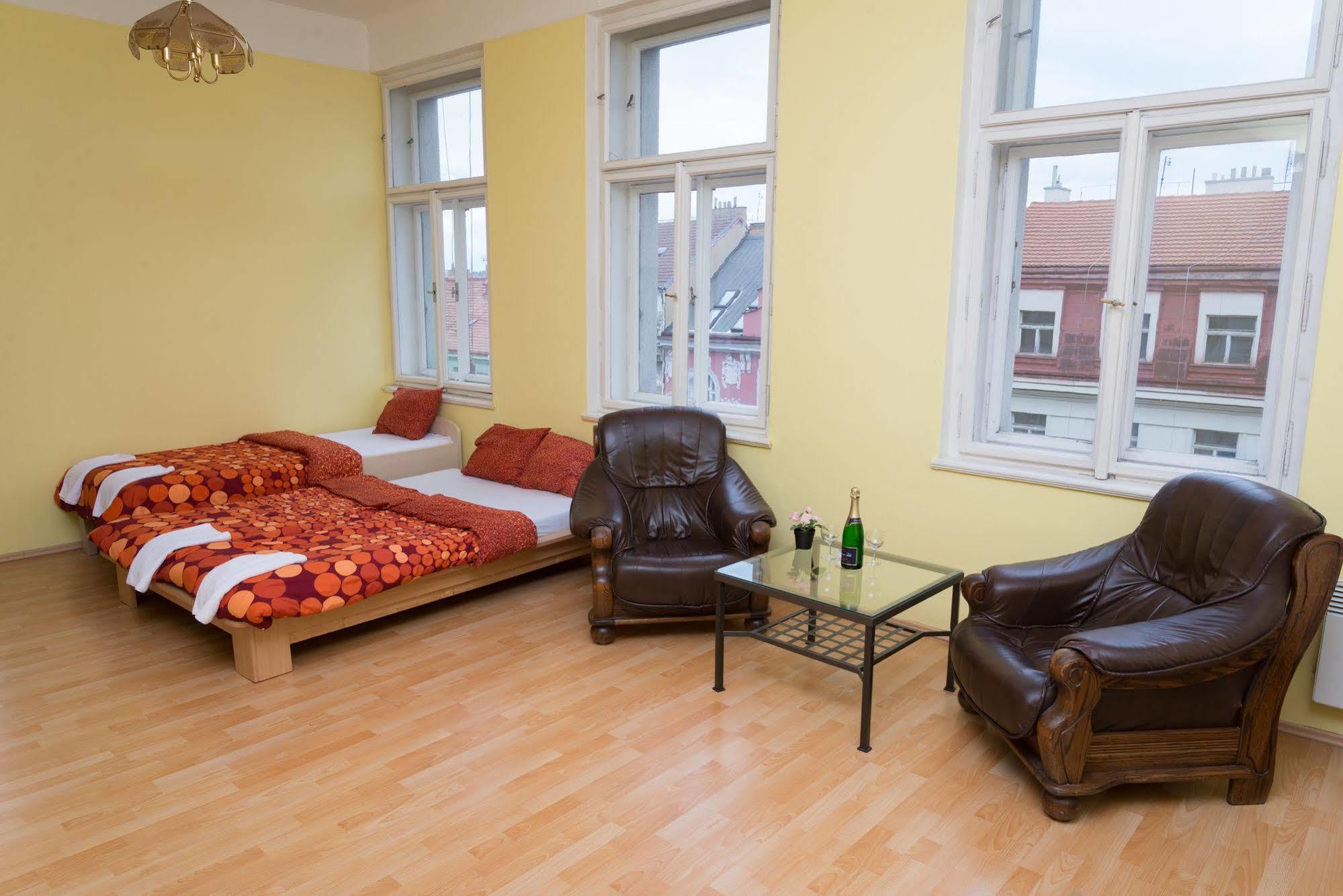 Club Hotel Praha Eksteriør bilde
